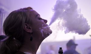 Болезнь вейперов: загадочная эпидемия косит любителей электронных сигарет